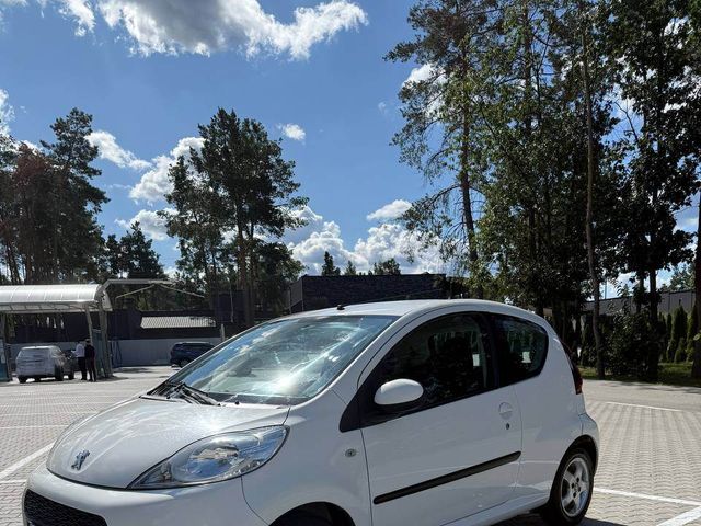 Peugeot 107 - фото 2