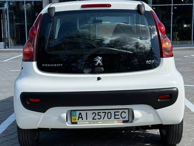 Peugeot 107 - фото 3