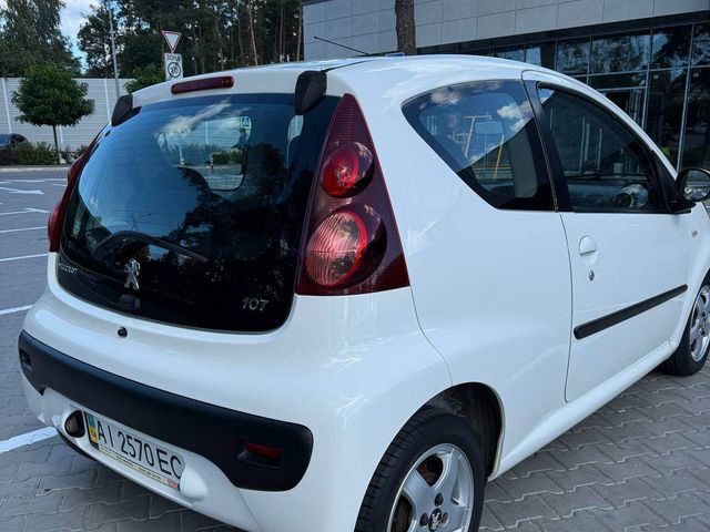 Peugeot 107 - фото 4