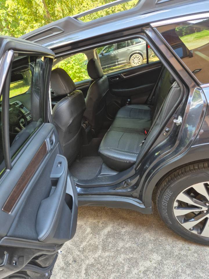 Subaru Outback - фото 8
