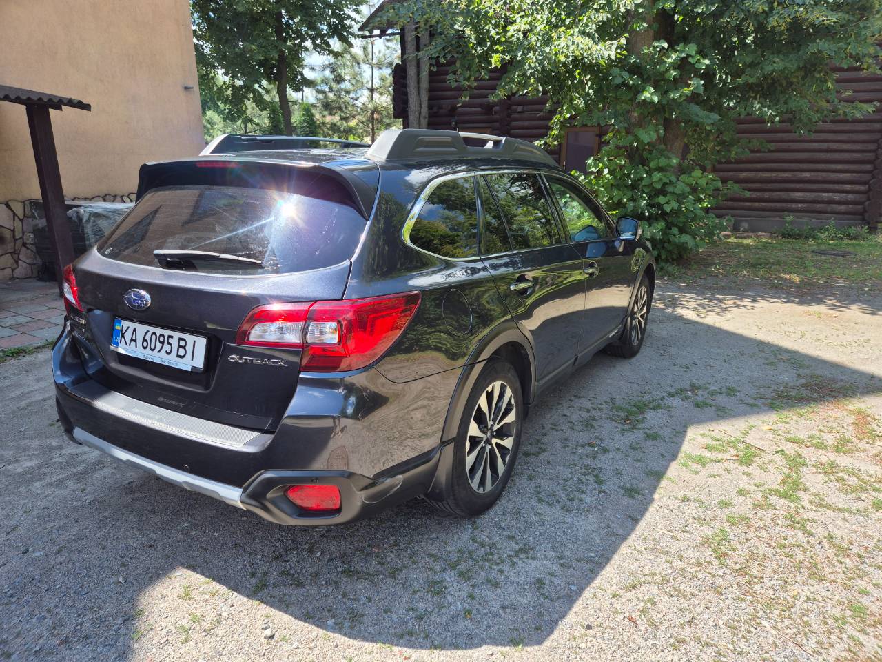 Subaru Outback - фото 2