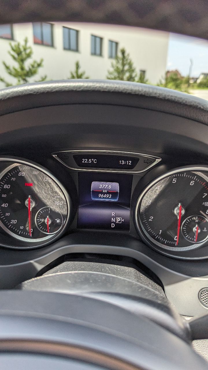 Mercedes-Benz CLA - фото 25