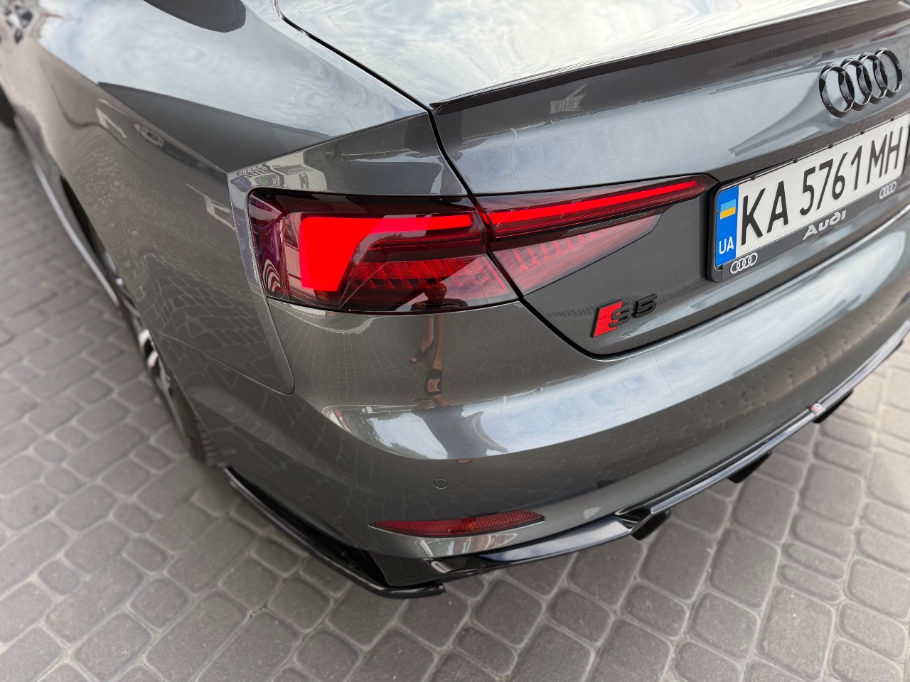 Audi S5 - фото 13