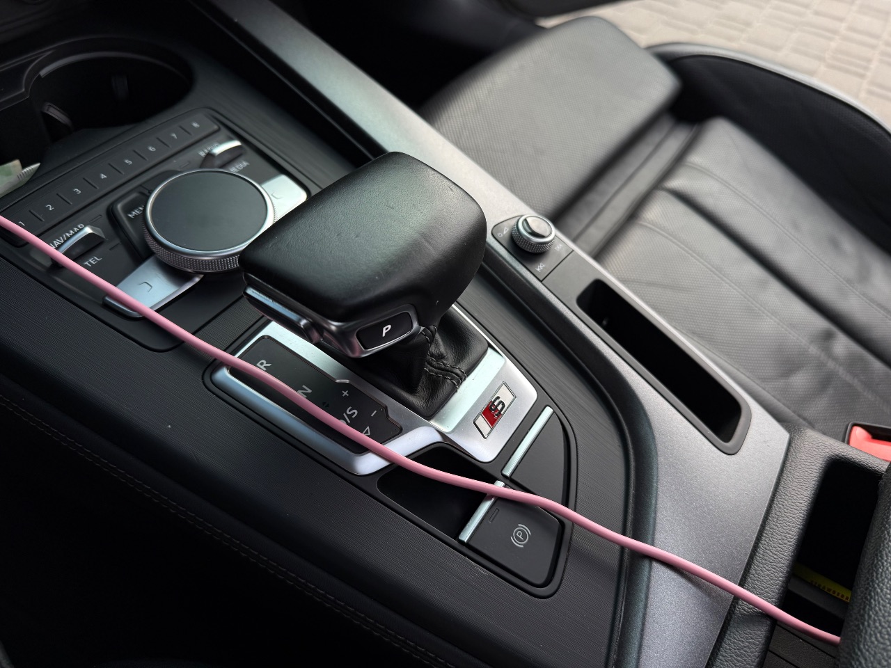 Audi S5 - фото 28