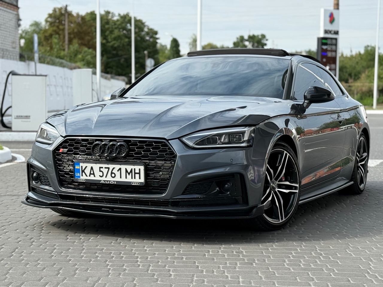 Audi S5 - фото 1