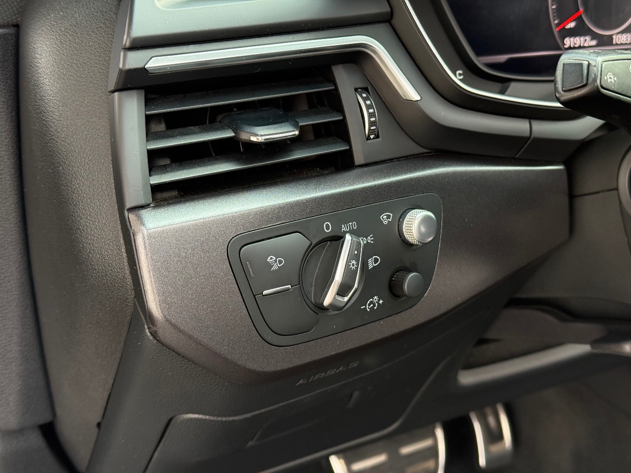 Audi S5 - фото 26