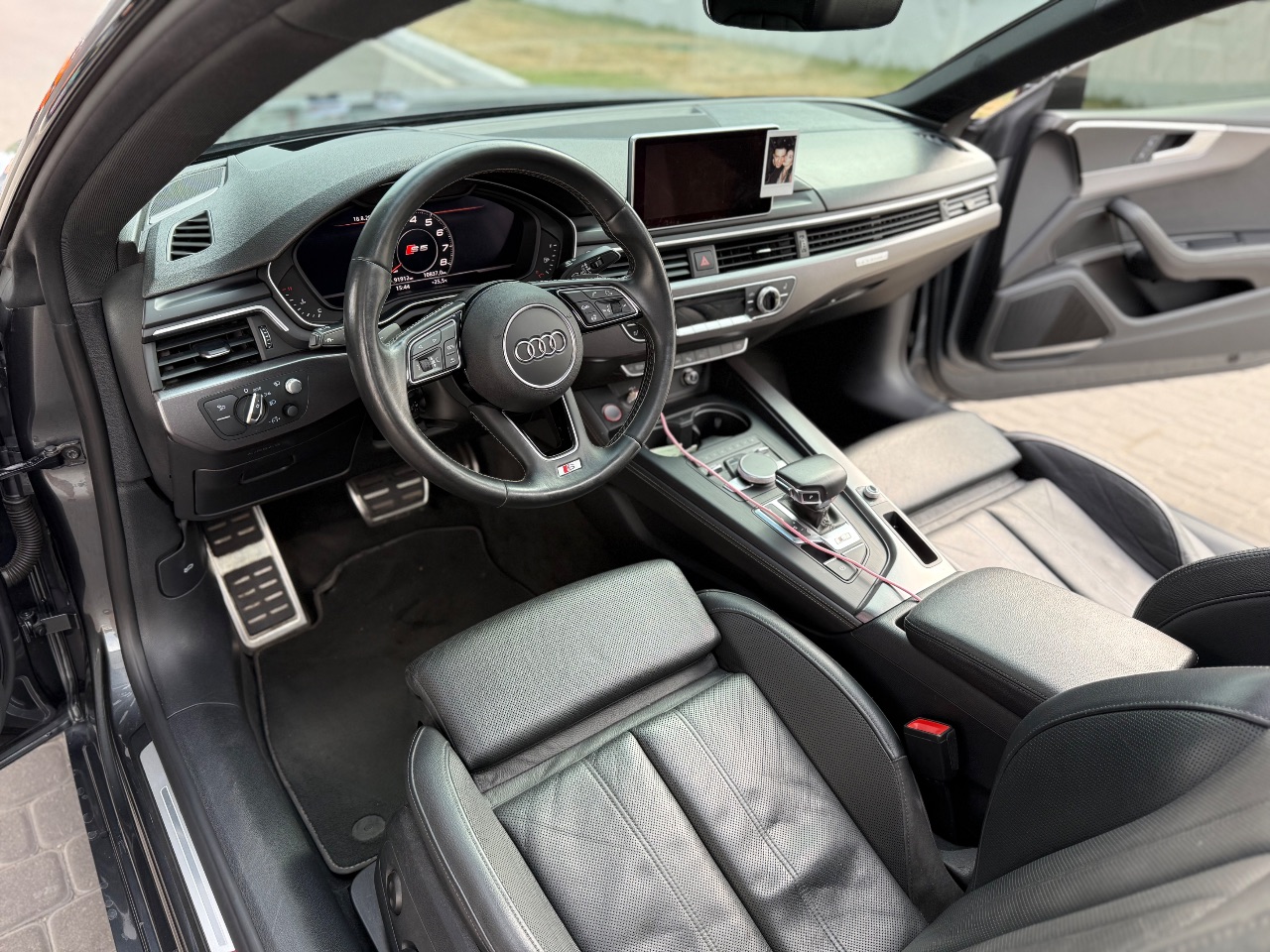 Audi S5 - фото 24