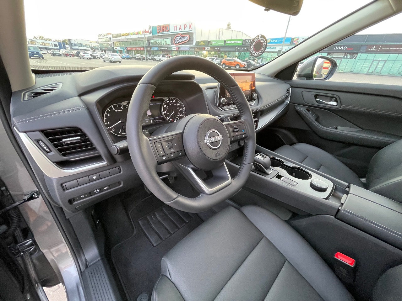 Nissan Rogue - фото 5