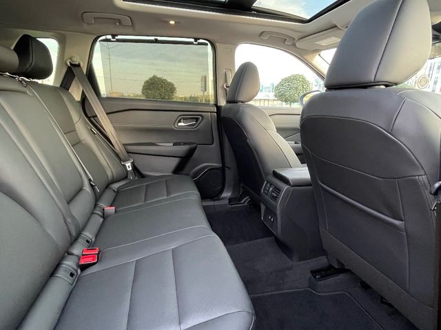 Nissan Rogue - фото 3
