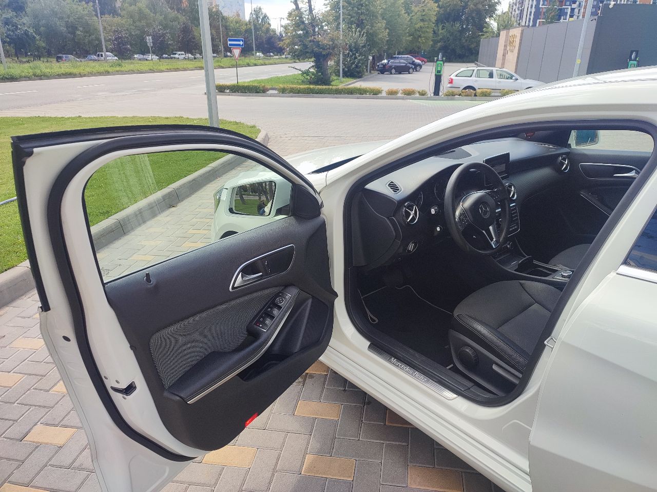 Mercedes-Benz A-Класс - фото 14