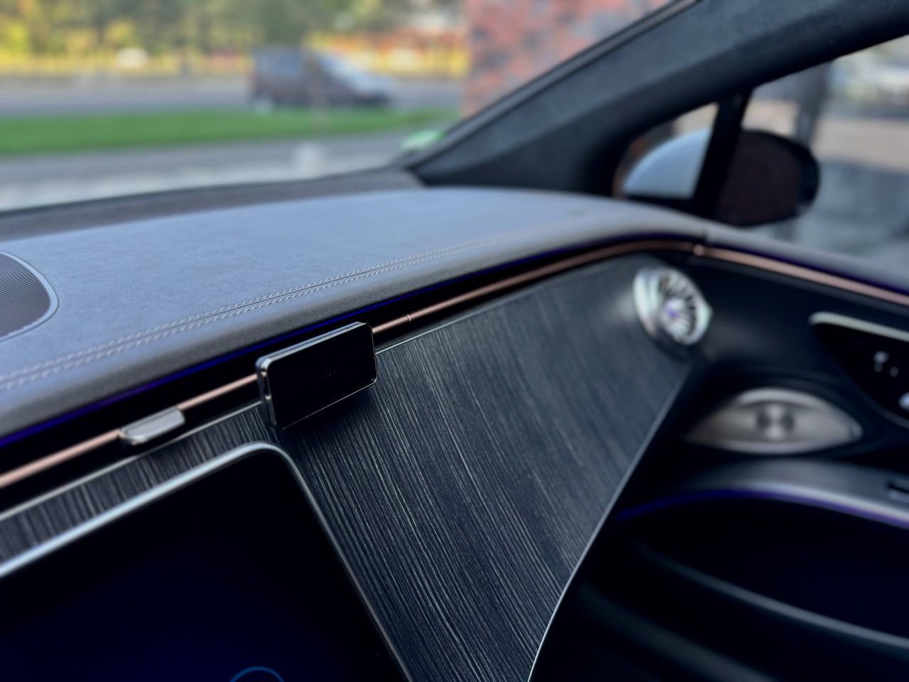 Mercedes-Benz EQS - фото 6