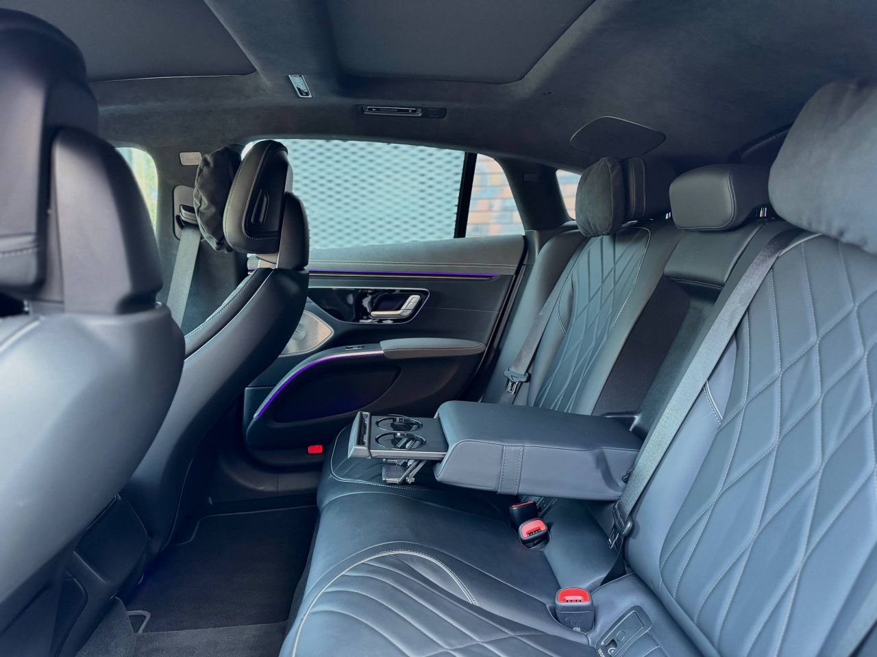 Mercedes-Benz EQS - фото 11