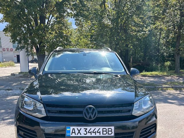Volkswagen Touareg 2012, Харків, $15 500 - зображення 1