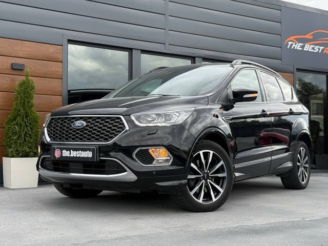 Ford Kuga - фото 1