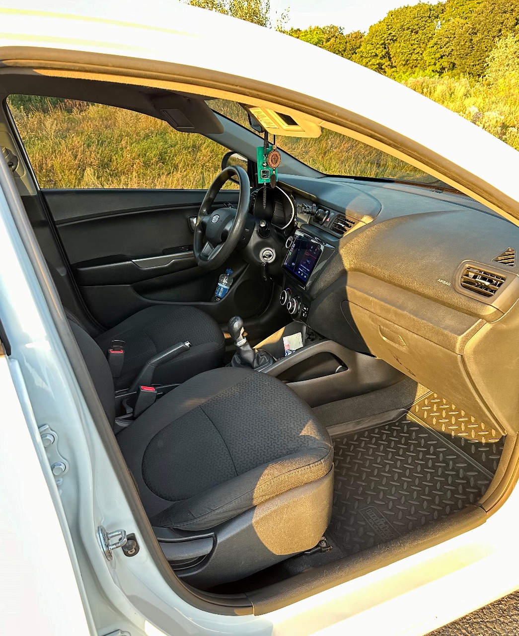 Kia Rio - фото 30