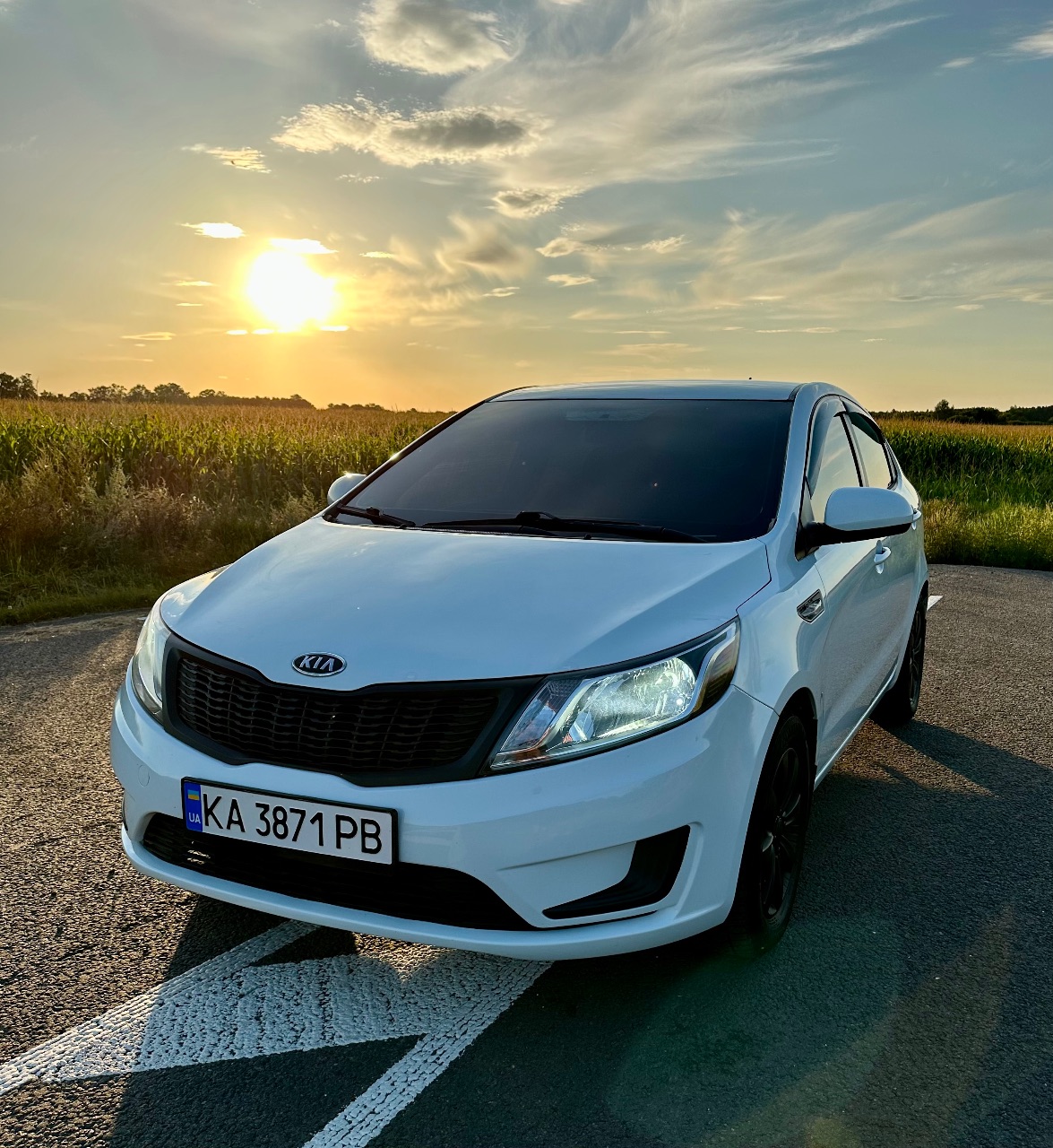 Kia Rio - фото 1