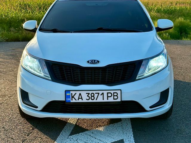 Kia Rio - фото 2