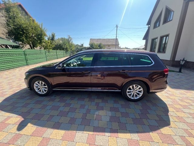 Volkswagen Passat - фото 4