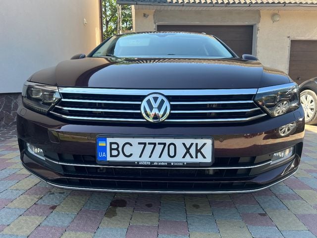 Volkswagen Passat - фото 2