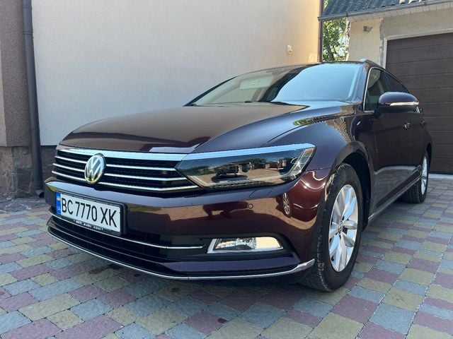Volkswagen Passat - фото 1