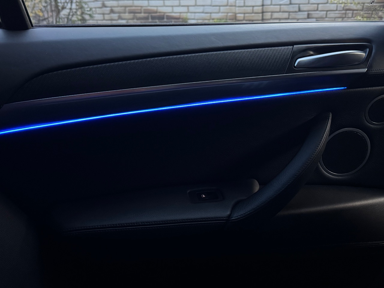 BMW X6 M - фото 9