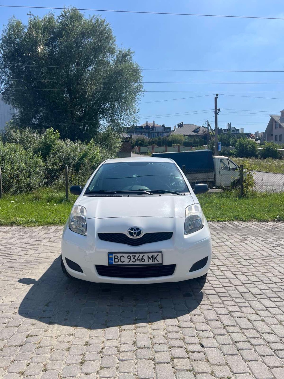 Toyota Yaris - фото 1