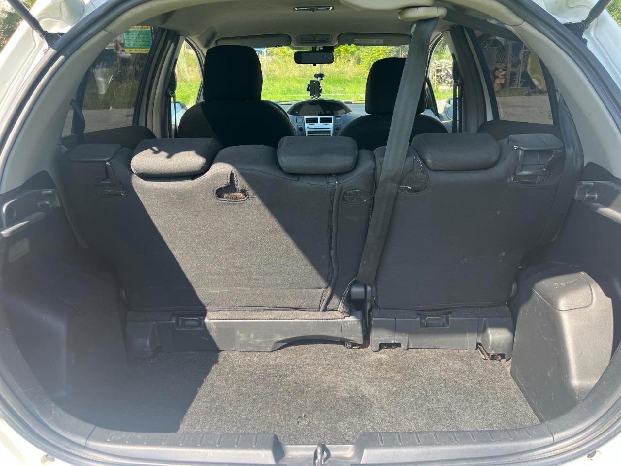 Toyota Yaris - фото 8