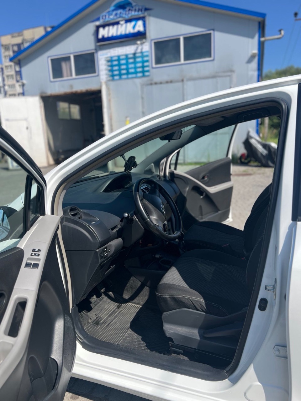 Toyota Yaris - фото 10