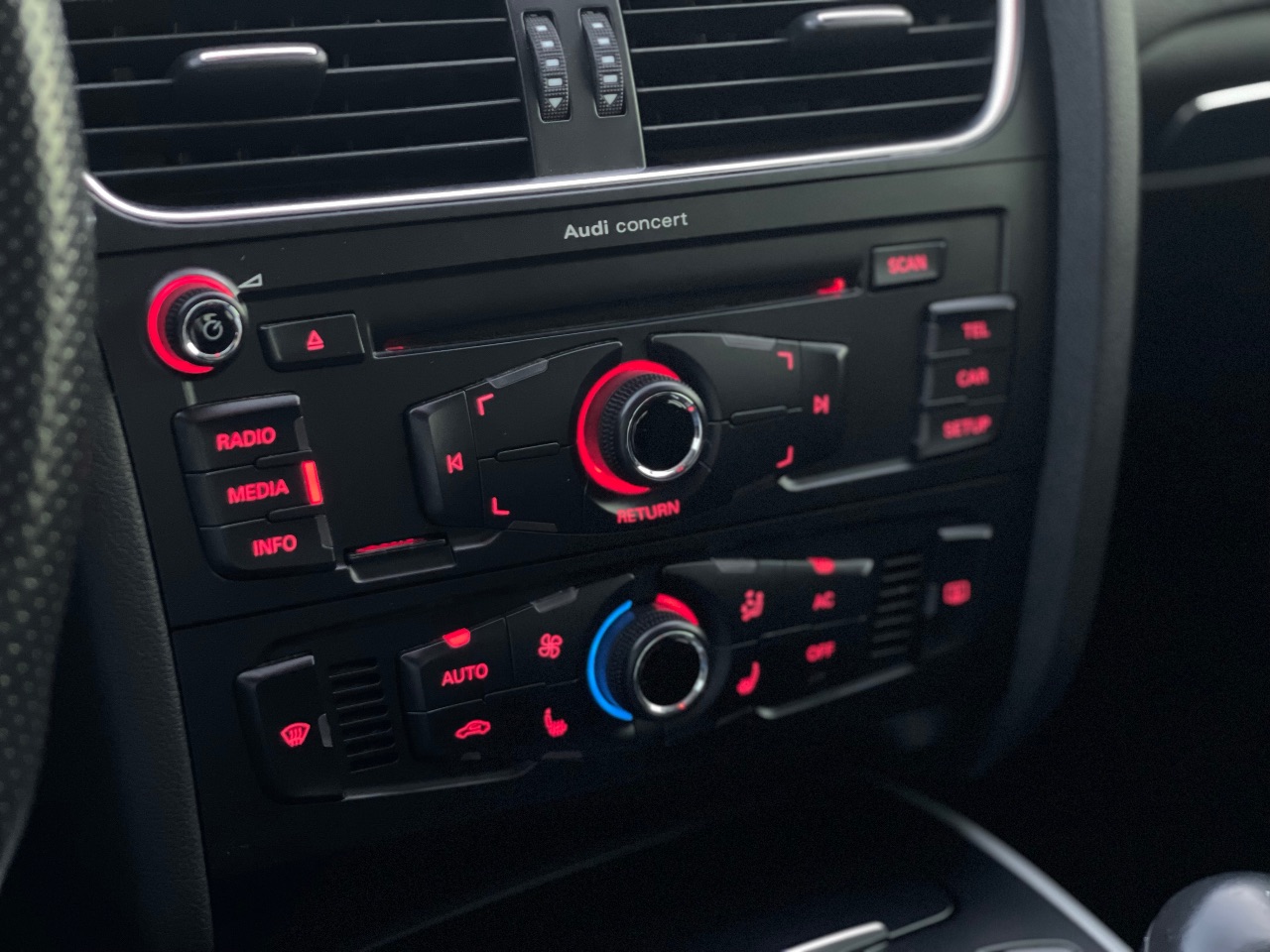 Audi A5 - фото 17