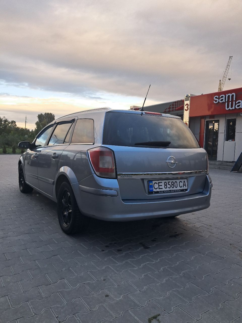 Opel Astra - фото 4