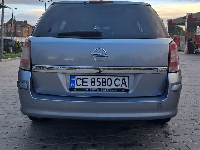 Opel Astra - фото 3