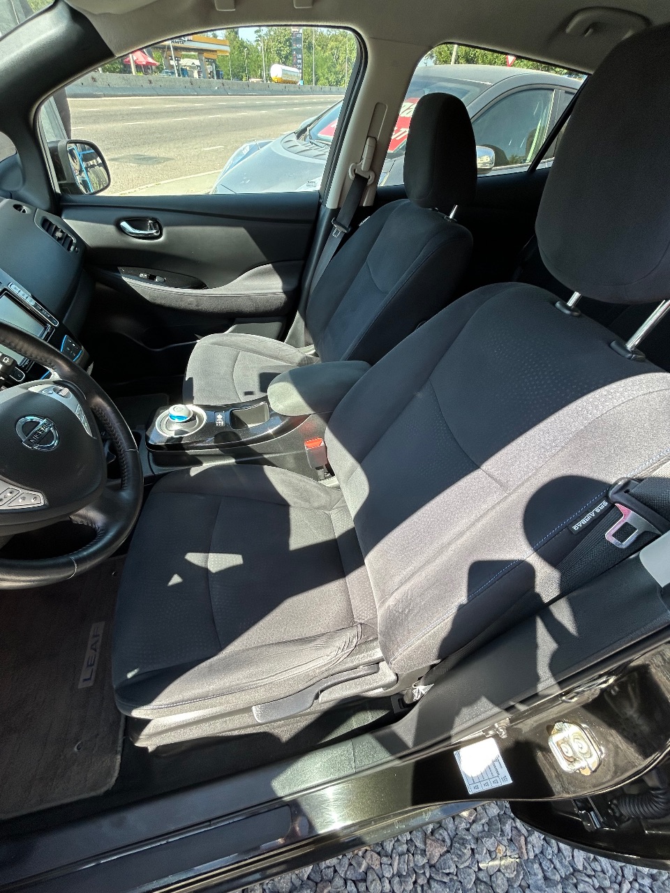 Nissan Leaf - фото 5