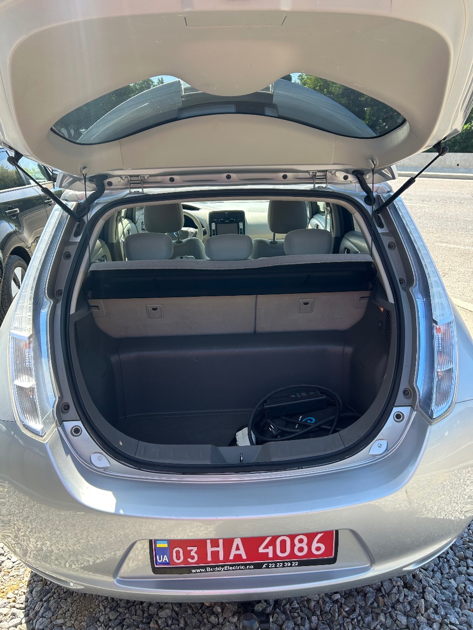 Nissan Leaf - фото 9