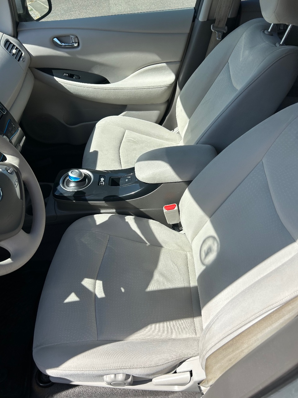 Nissan Leaf - фото 4