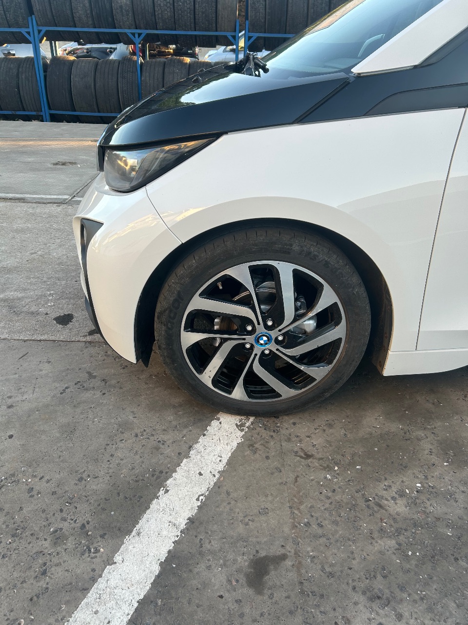 BMW i3 - фото 3