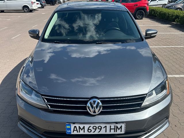 Volkswagen Jetta - зображення 1