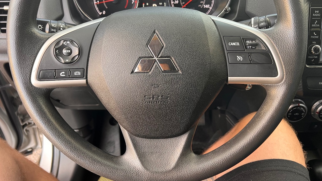 Mitsubishi Outlander Sport - фото 3