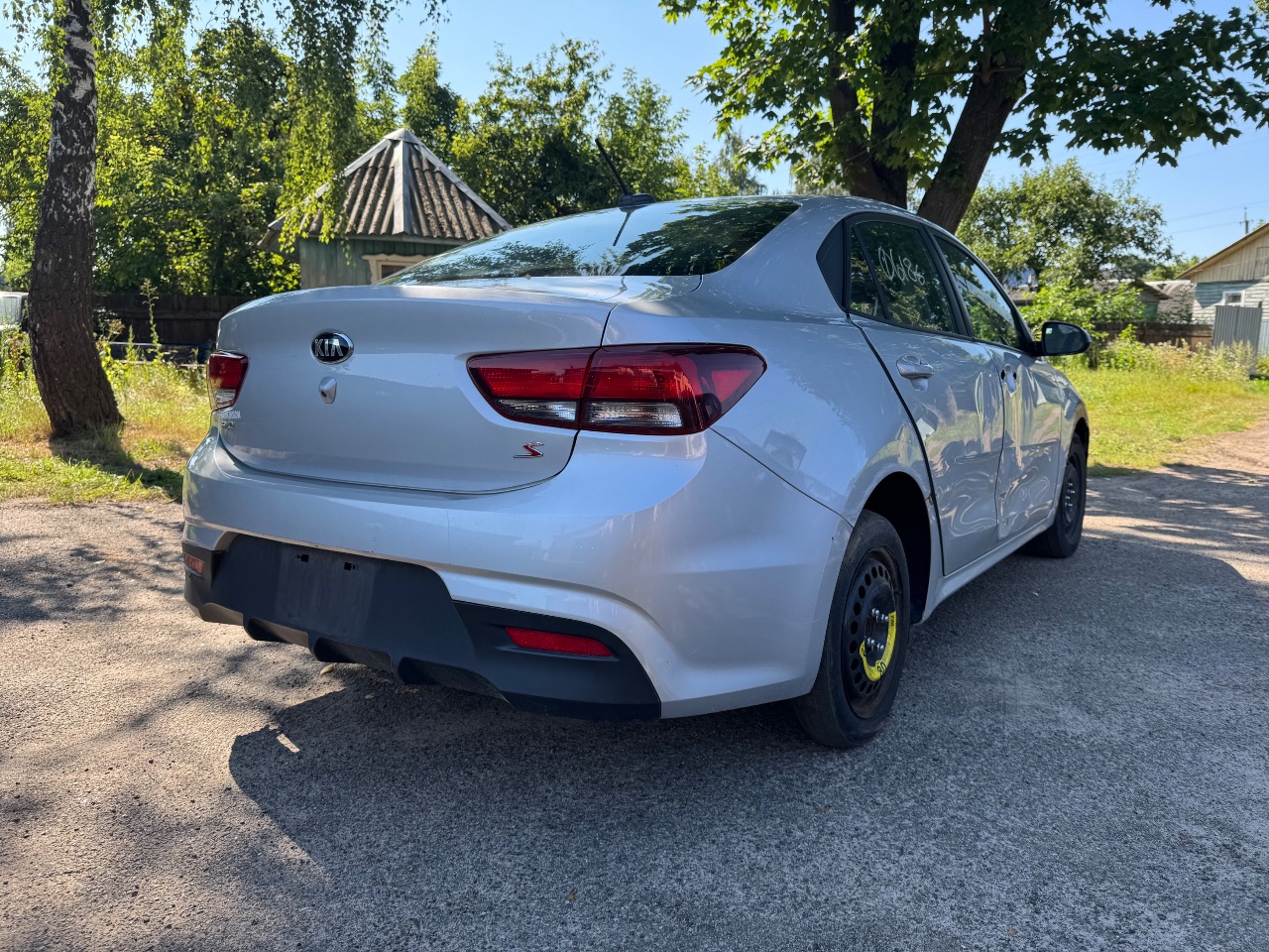 Kia Rio - фото 14