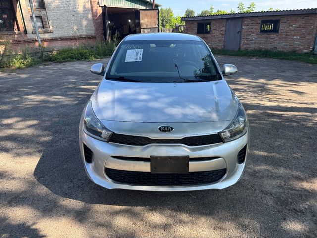 Kia Rio - фото 4
