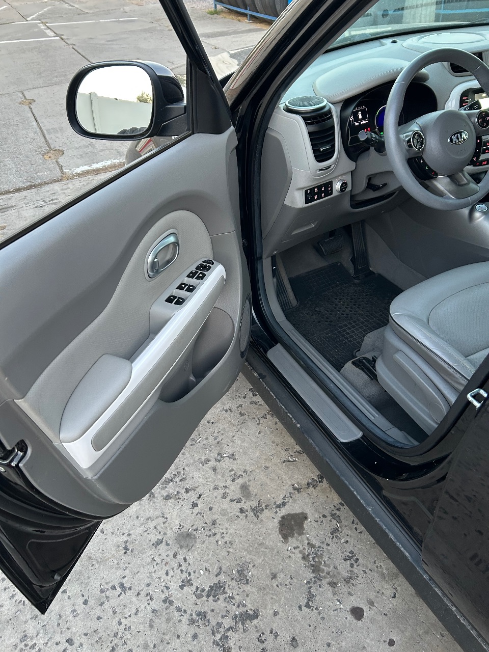 Kia Soul EV - фото 4