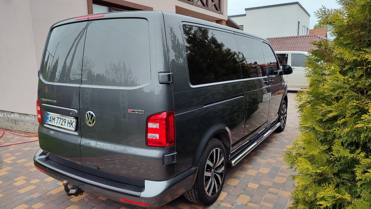 Volkswagen Transporter - фото 6