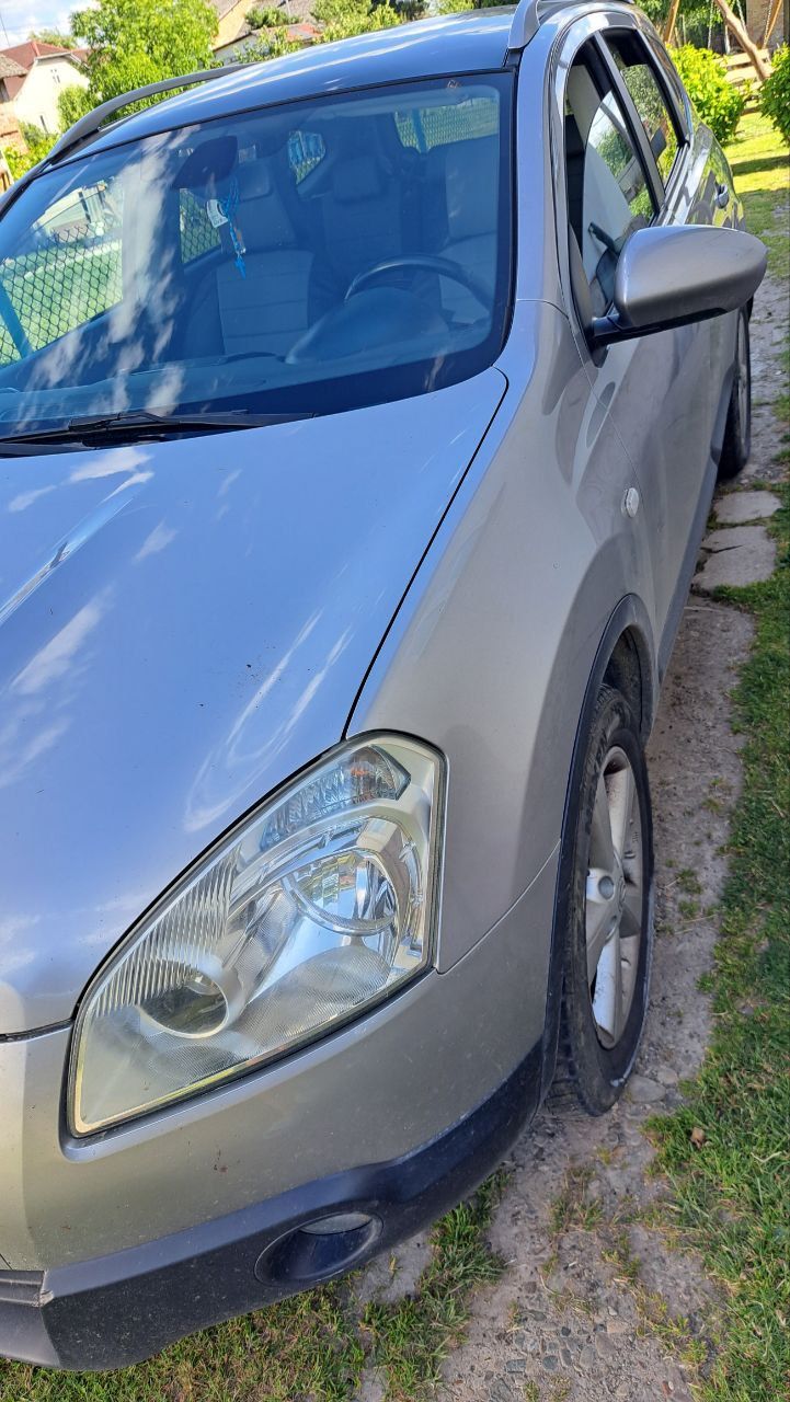 Nissan Qashqai - фото 2