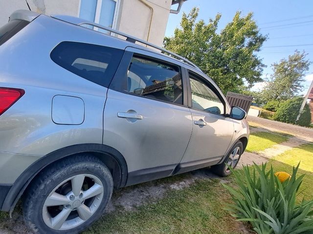 Nissan Qashqai - фото 5