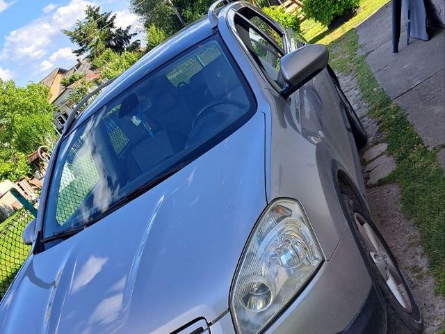 Nissan Qashqai - фото 1