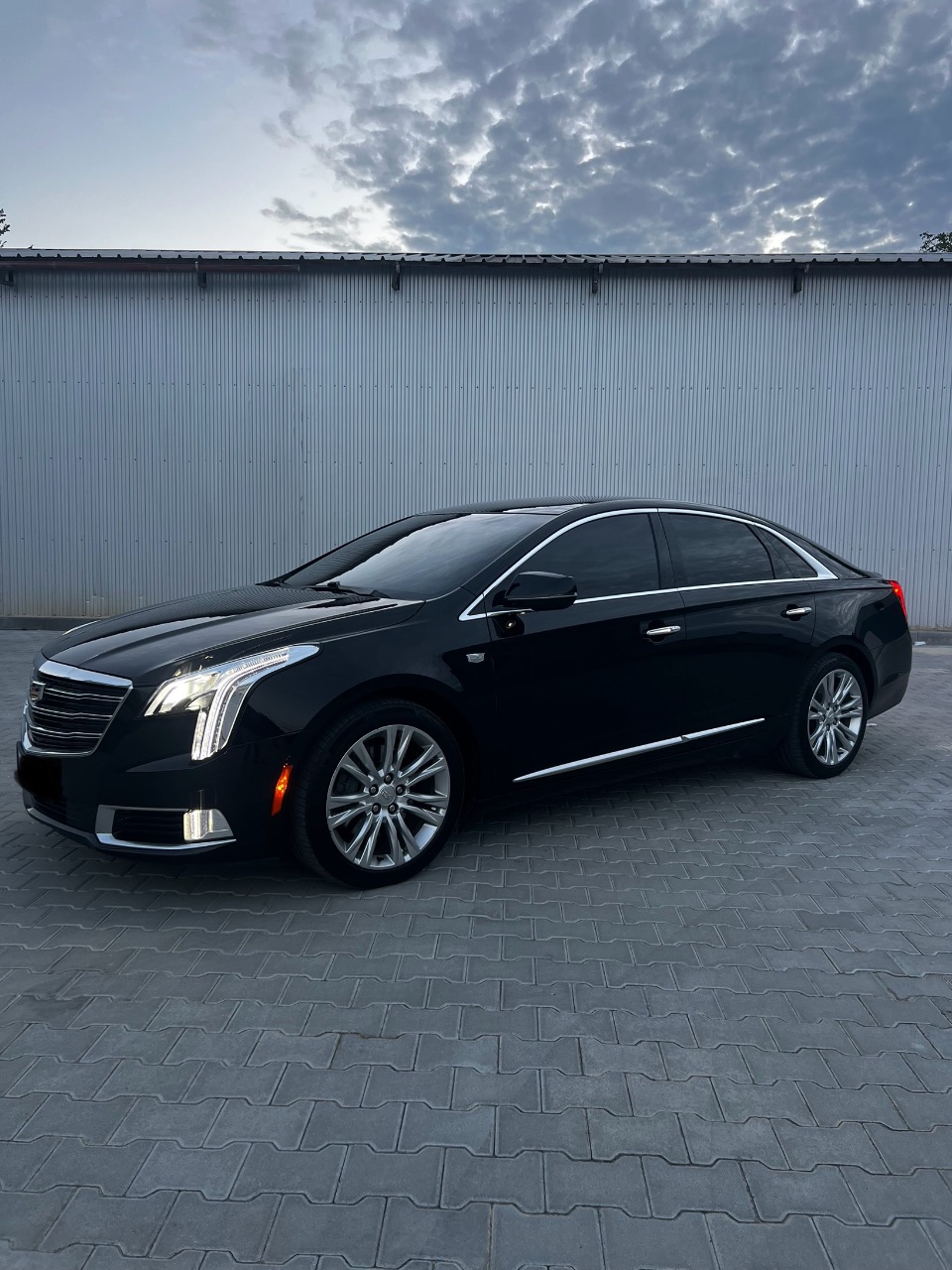Cadillac XTS - фото 5
