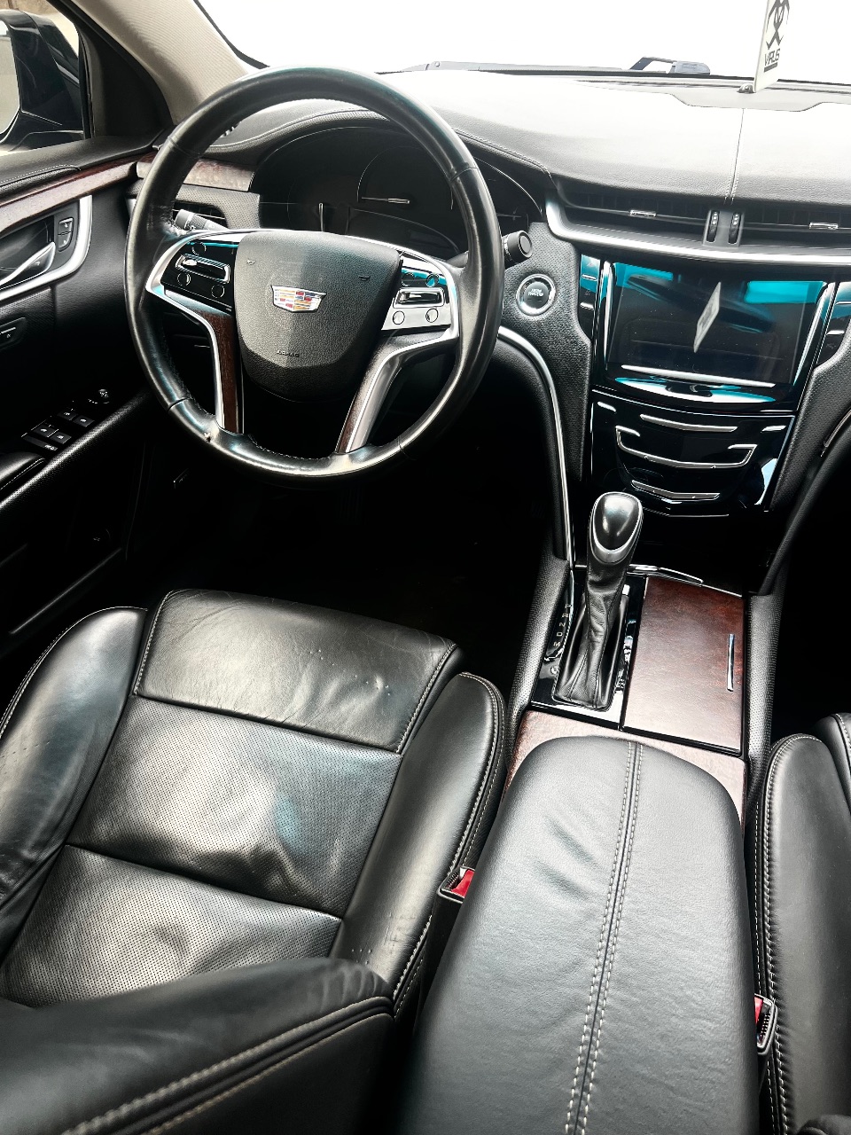 Cadillac XTS - фото 26