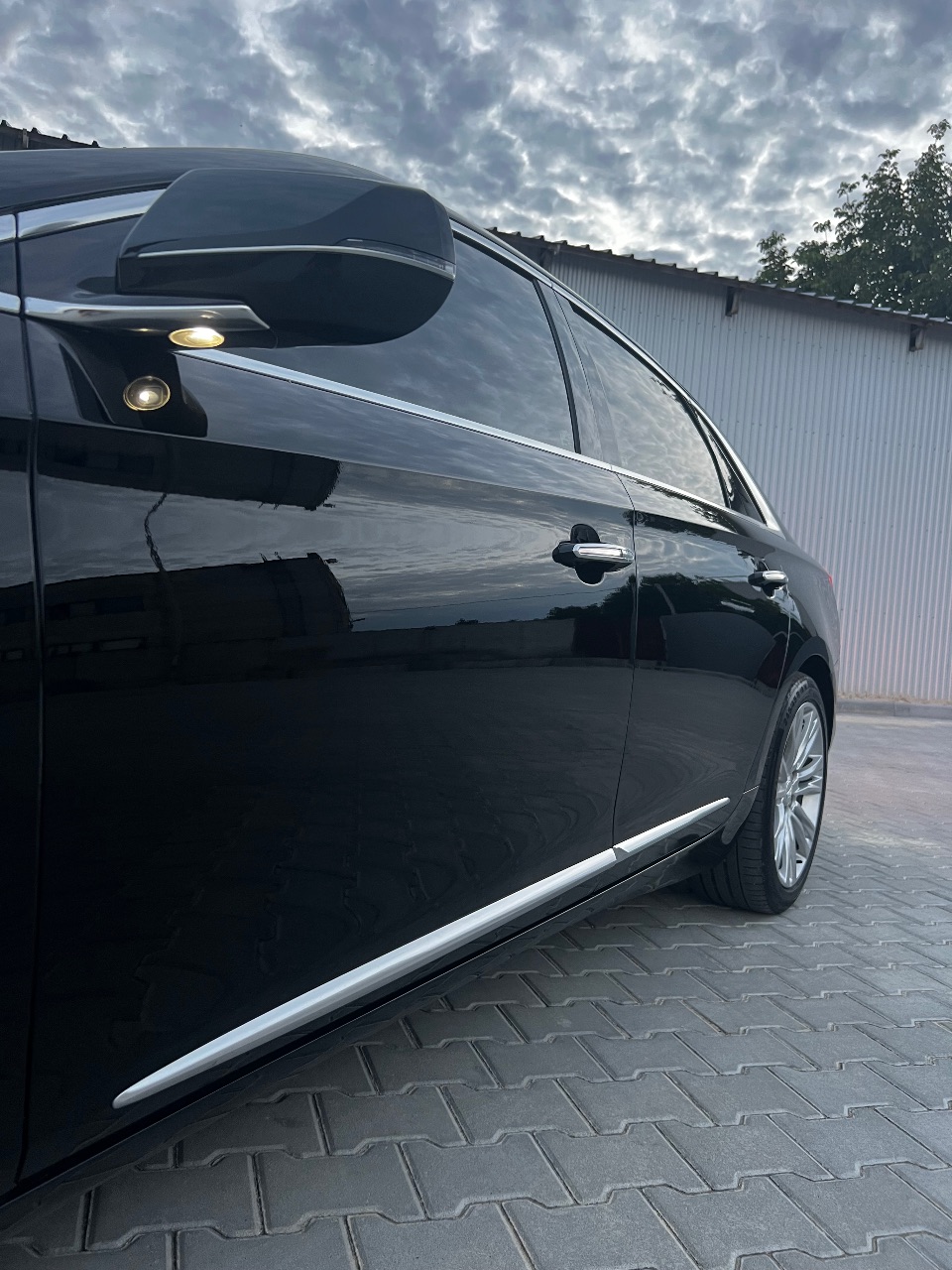 Cadillac XTS - фото 22