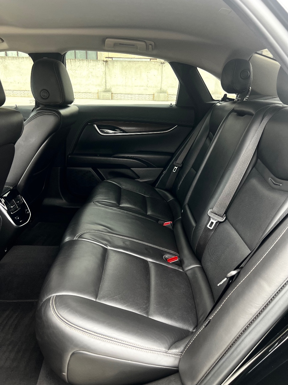 Cadillac XTS - фото 36