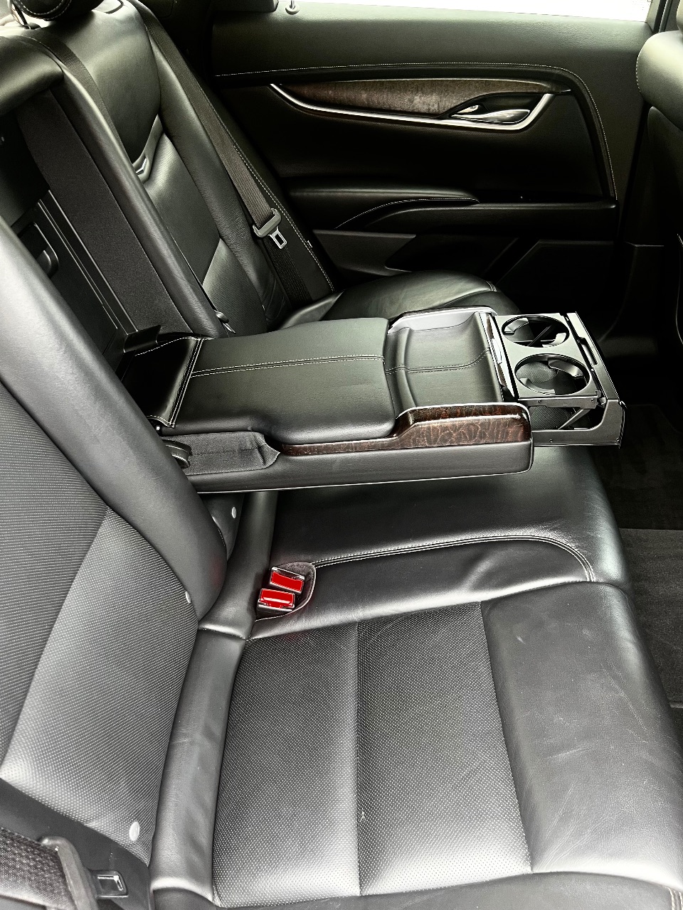 Cadillac XTS - фото 34