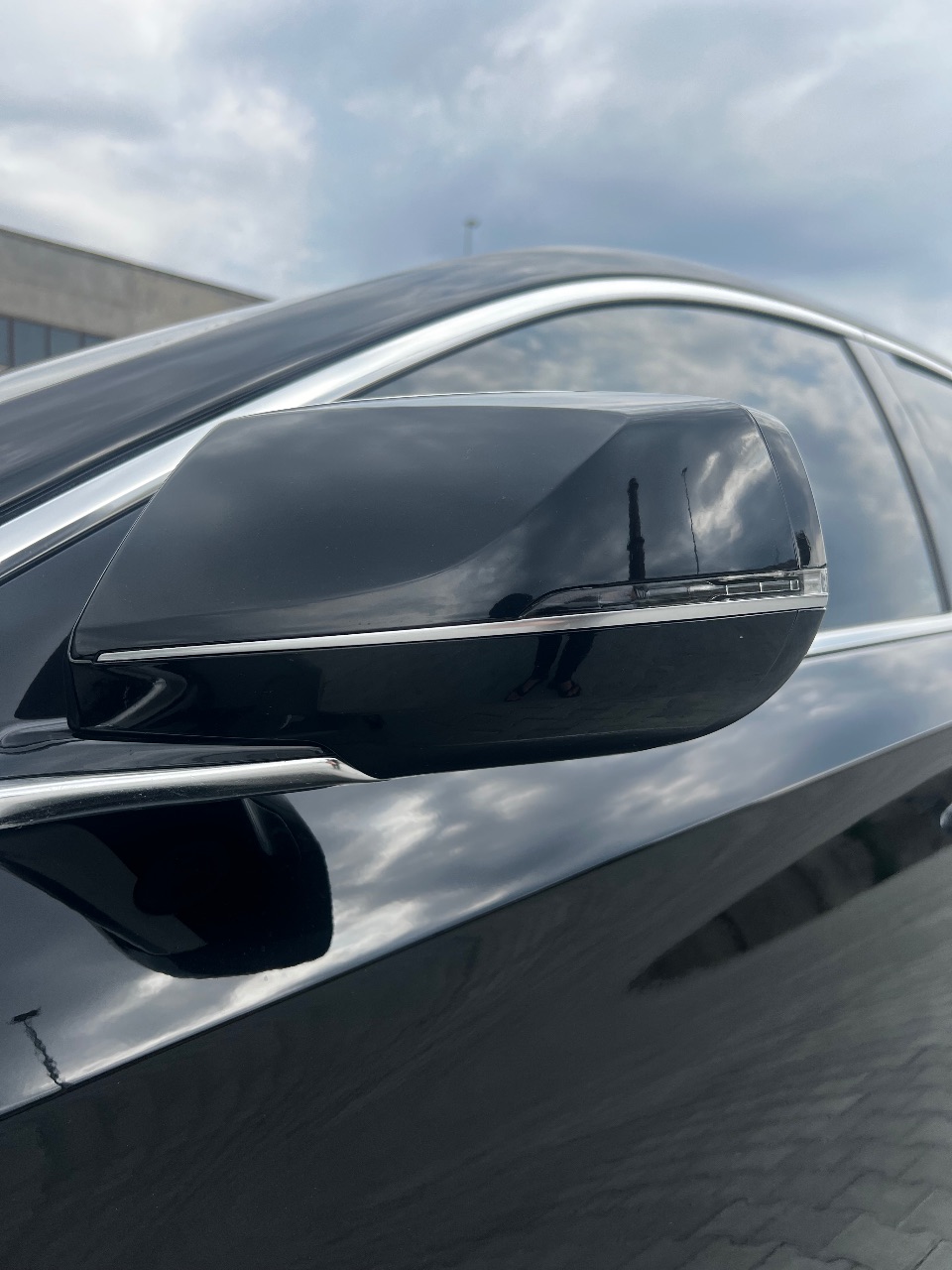 Cadillac XTS - фото 39